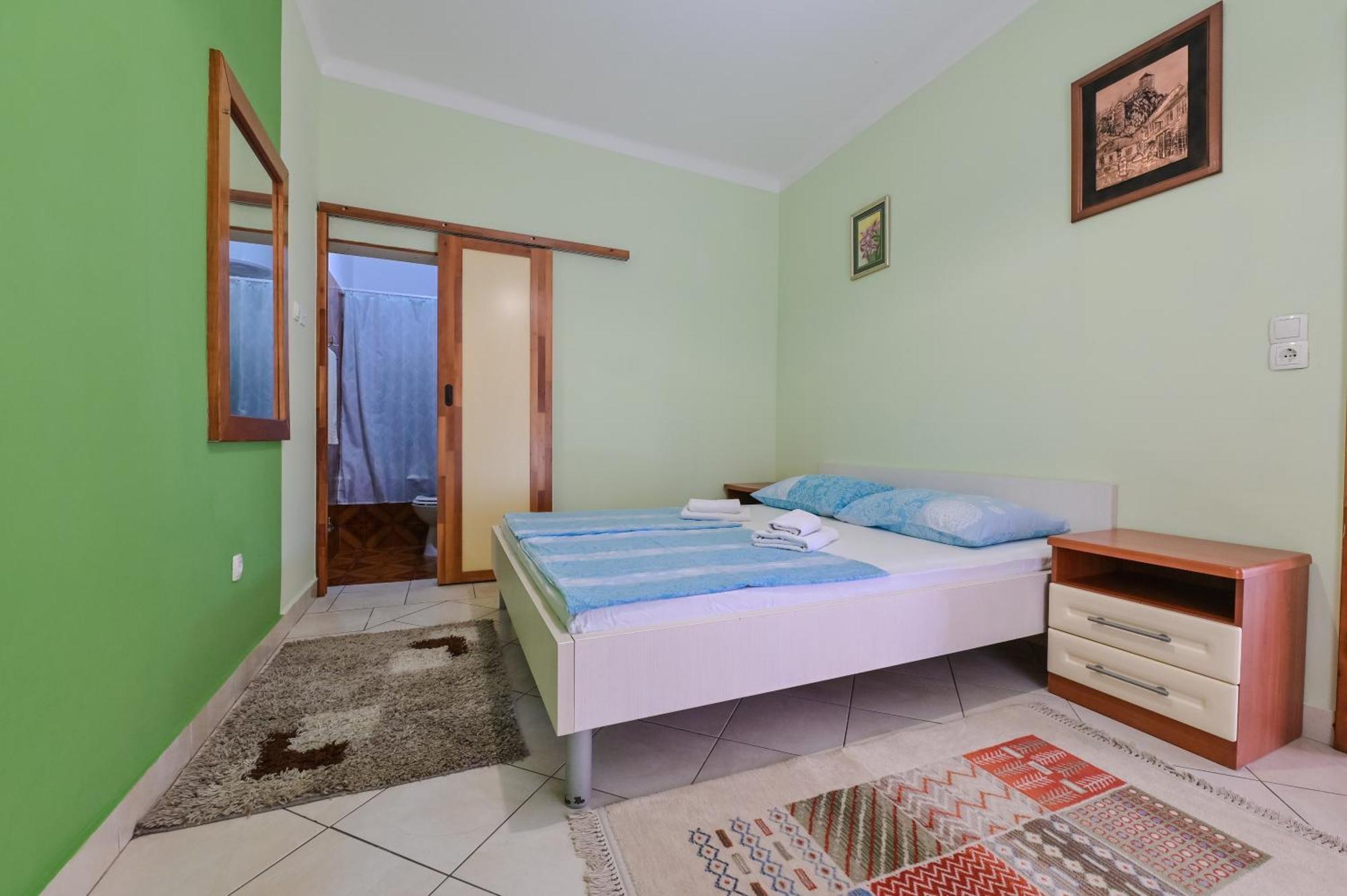 Apartments Smoky Novalja Phòng bức ảnh