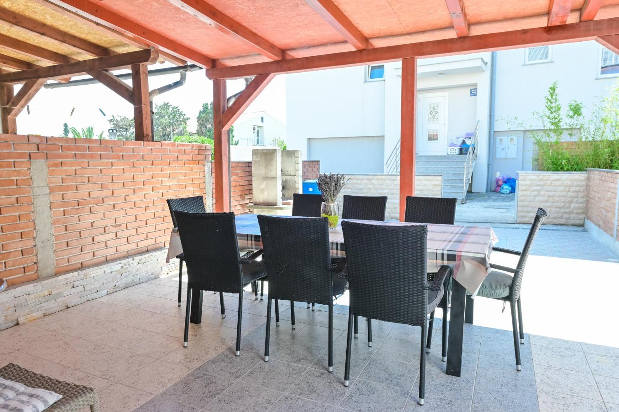 Apartments Smoky Novalja Phòng bức ảnh
