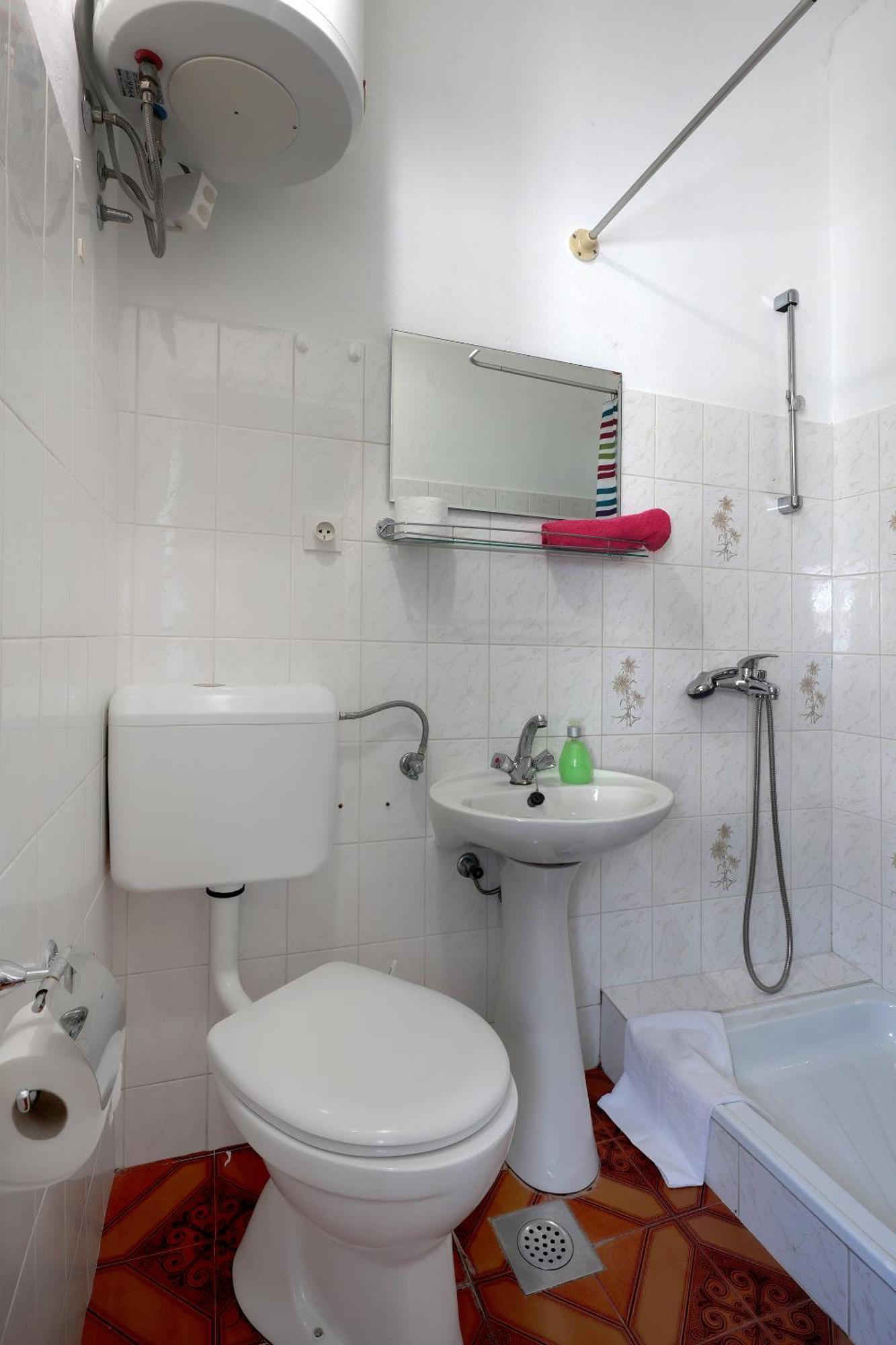 Apartments Smoky Novalja Phòng bức ảnh